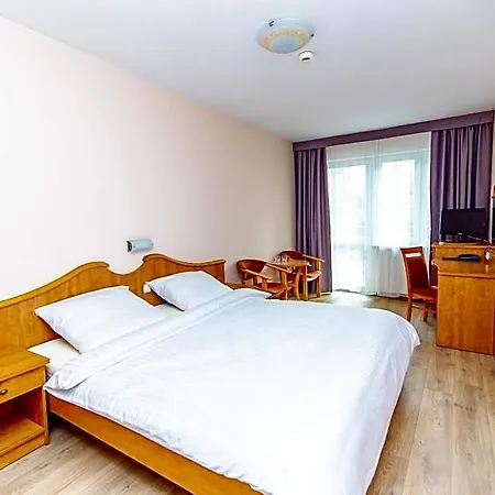 منتجع Alga Baltic 3*